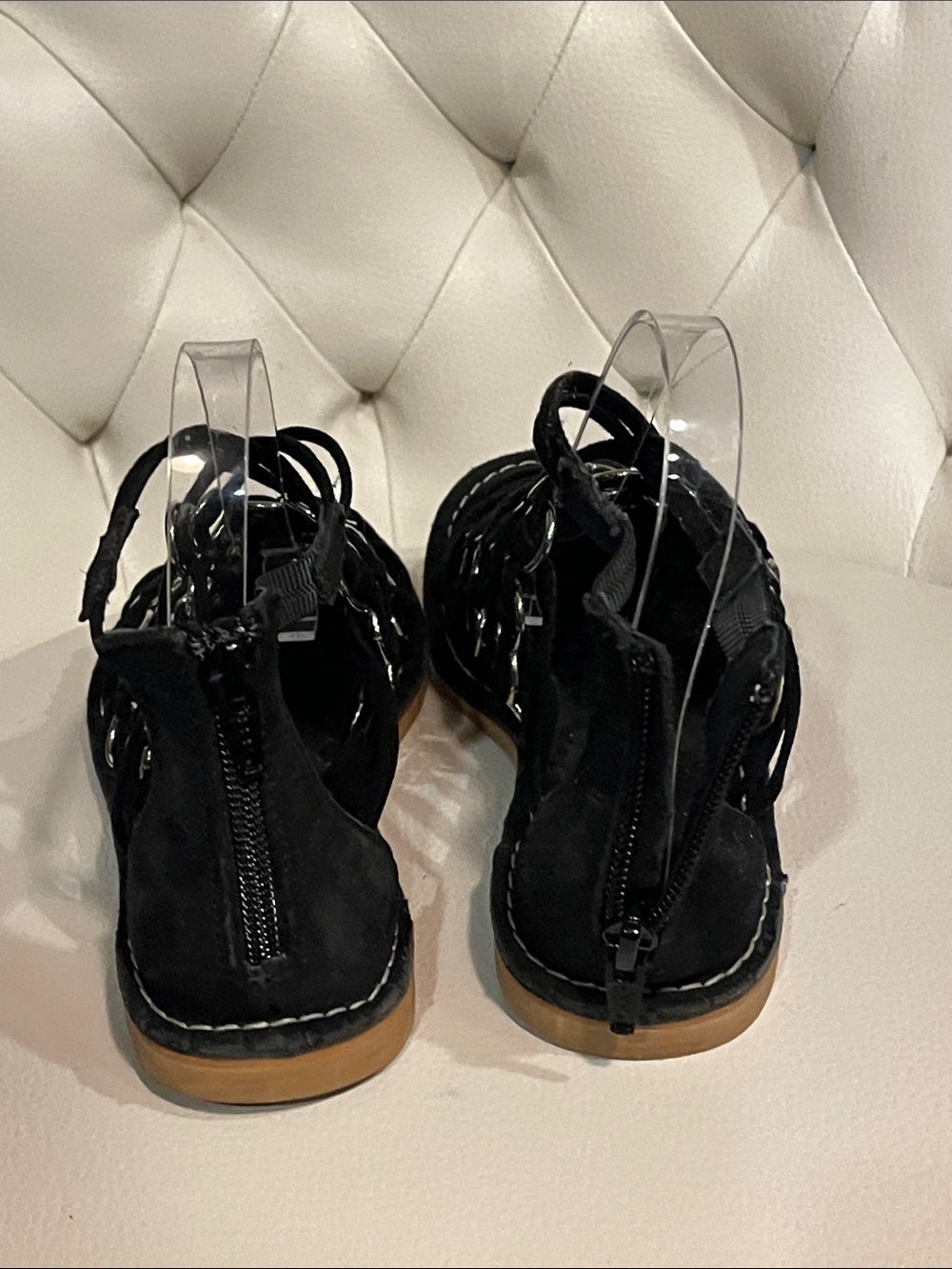 Musse & Cloud Black Suede Gladiator Sandals with Silver Chain Links Beautiful - Picture 6 of 11